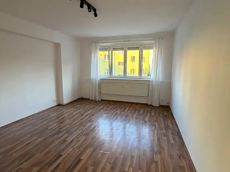 Pronájem bytu 2+kk, 49 m², Praha 6, Praha